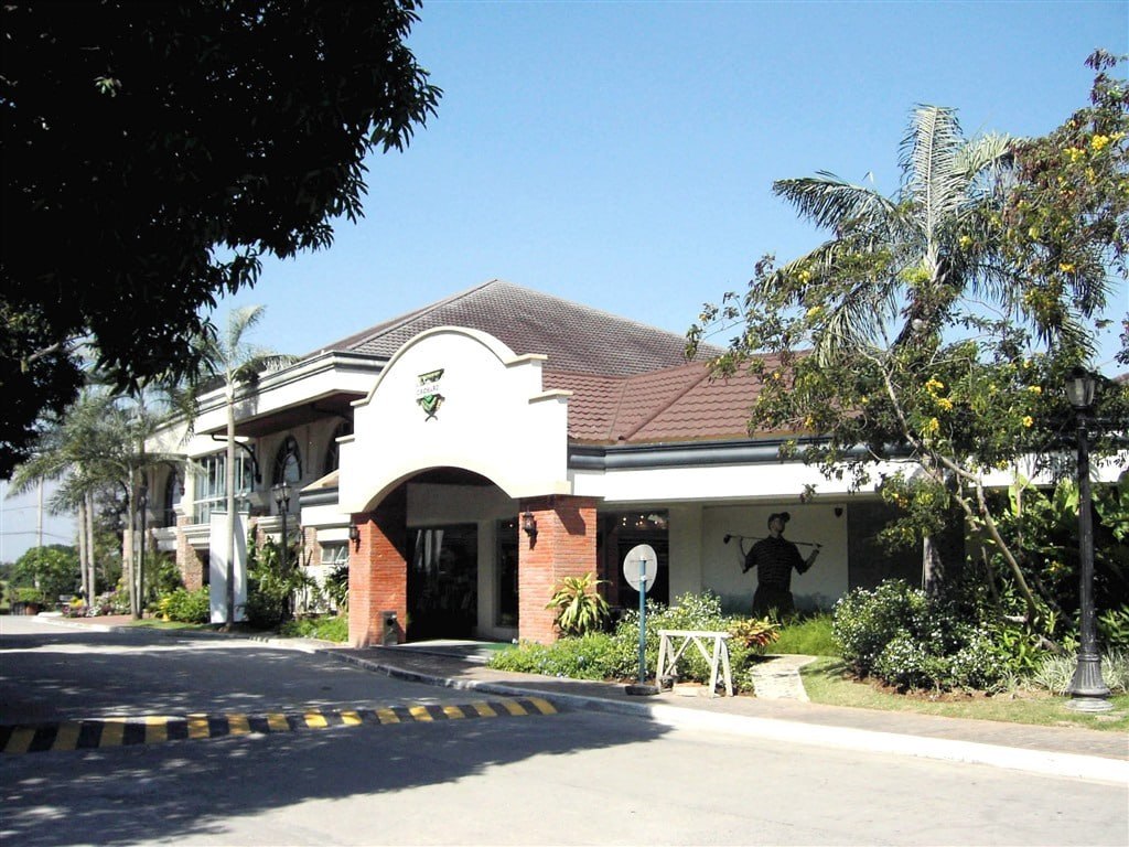 The Orchard Golf & Country Club editorial view 3